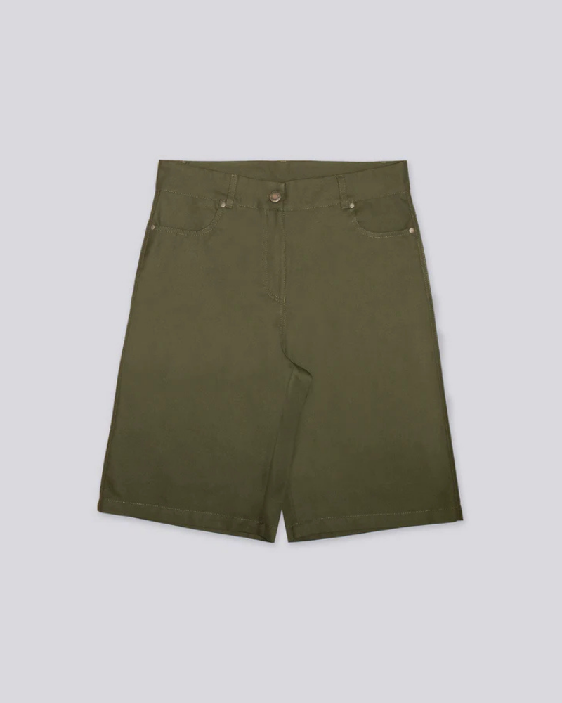 Olive Green Five-Pocket Shorts with Metal Rivet Details