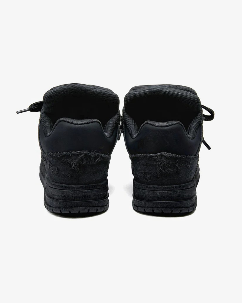 Low-Top Distressed Synthetic Leather Skate Shoes in Black