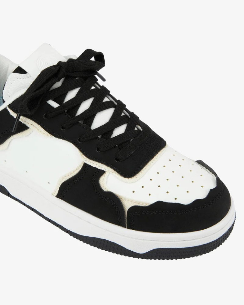 Low-Top Chunky Skate Sneakers in Black and White with Wide Laces